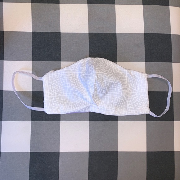 Purple Face Mask and Scrunchie Set - Picture 3 of 4